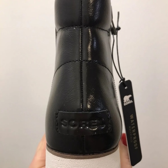 Sorel women’s black boots new - Picture 10 of 11